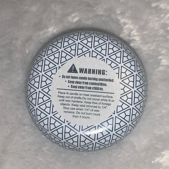 🎁GIFT New Canyon Moon Vanilla Orchid Designer Candle - Picture 4 of 5